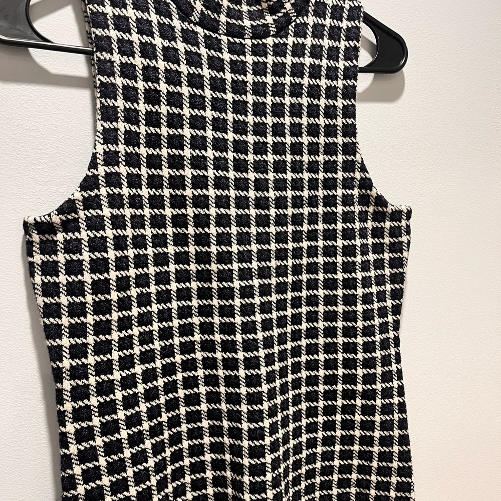 Women's 100%wool Theory Checked sleeveless sweater Vest Navy Soft Luster,Size S. - Picture 6 of 7